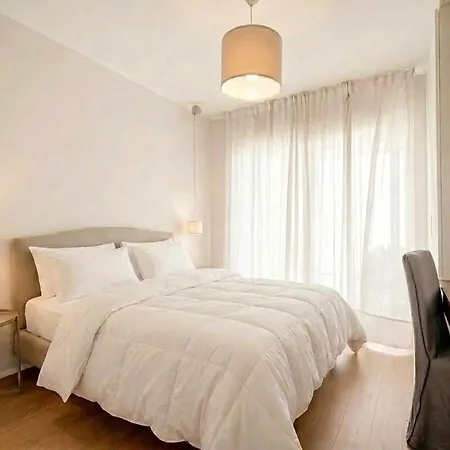 Palazzo Verdi - Seafront Luxe Retreat
