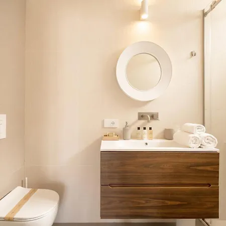 アパート Palazzo Verdi - Seafront Luxe Retreat